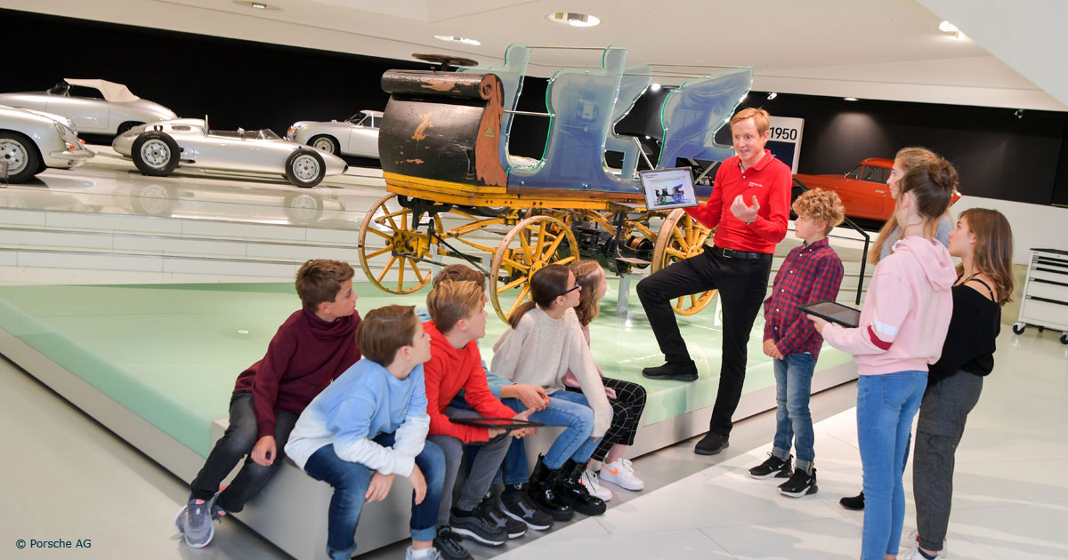Porsche-Museum-Workshops
