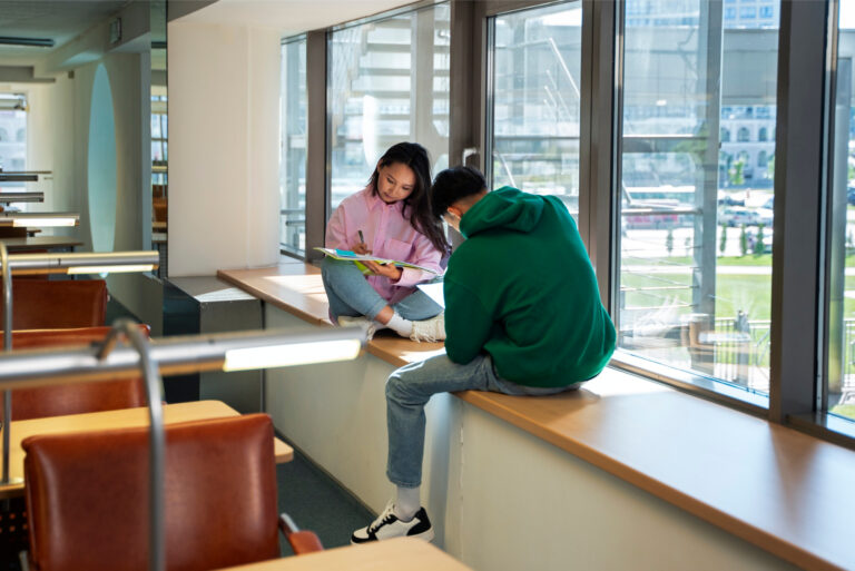 Studierende lernen