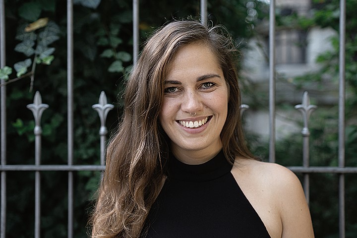 Porträt der Autorin Franziska Weser